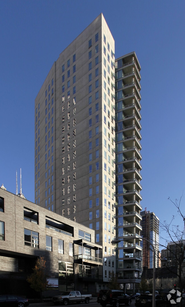 Photo - Luxury unit spectacular view