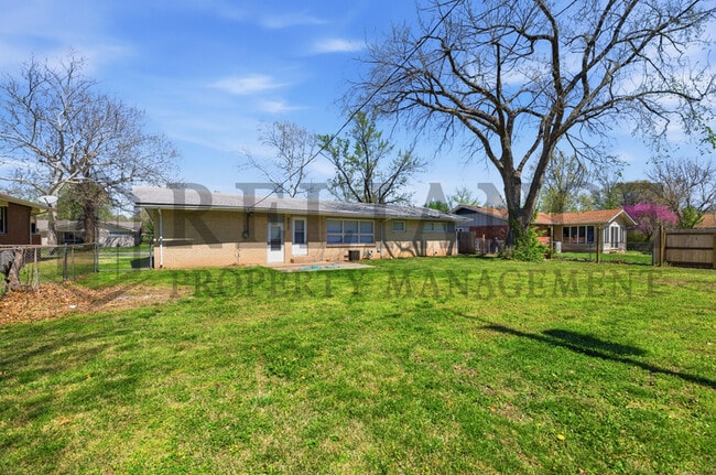 Photo - 9711 W Birch Ln