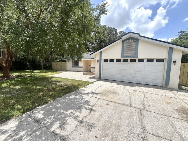 Building Photo - 2006 Deanna Dr Rental