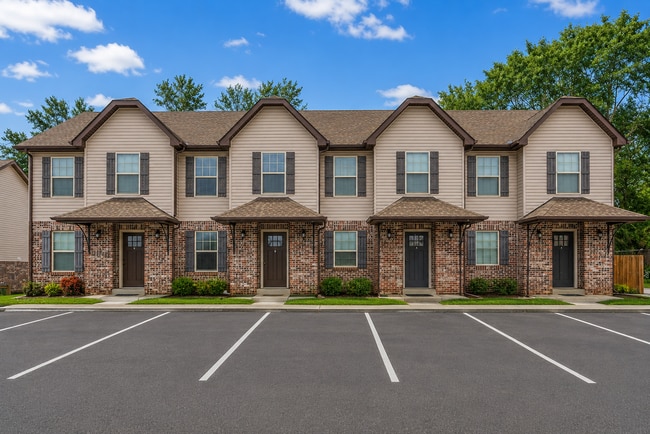 Building Photo - Pet Friendly Two Bedroom!