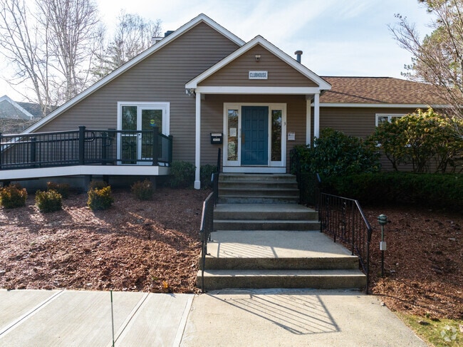 3 Dogwood Dr. Nashua - Ledgewood Hills