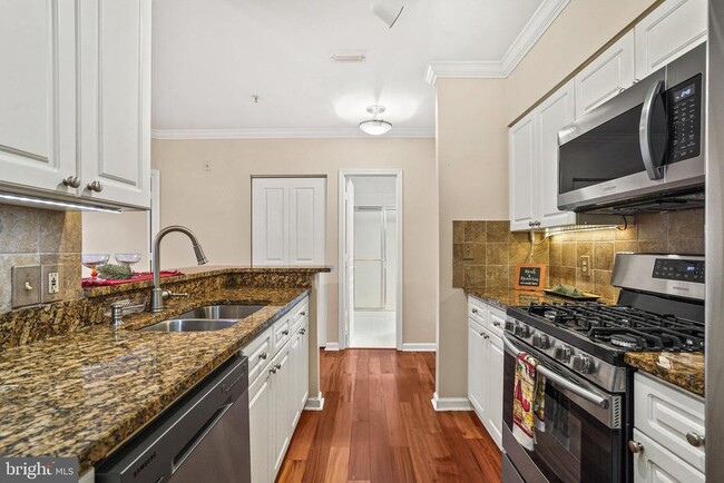 Photo - 2204 Westcourt Ln Unit # 303