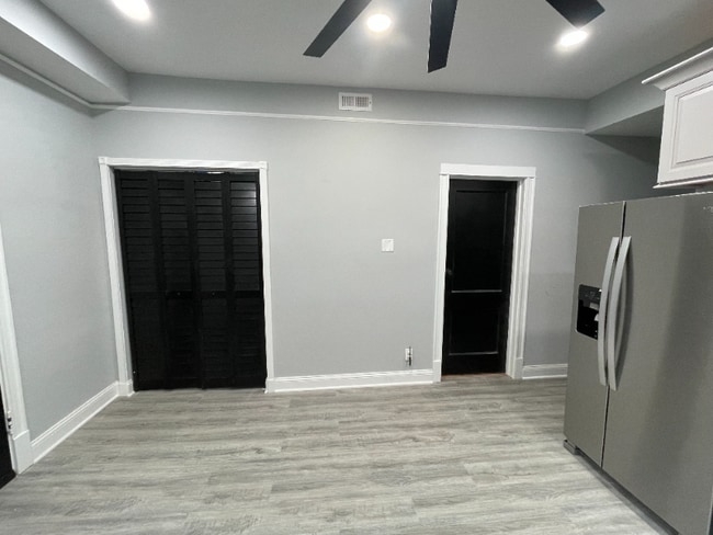 Photo - 2536 W Cortez St Unidad 2F