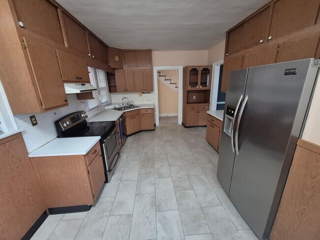 Photo - 2843 Ashland Ave