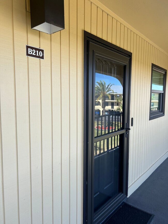 Photo - Located on the Myakka River in El Jo Bean 2nd floor Unit B210