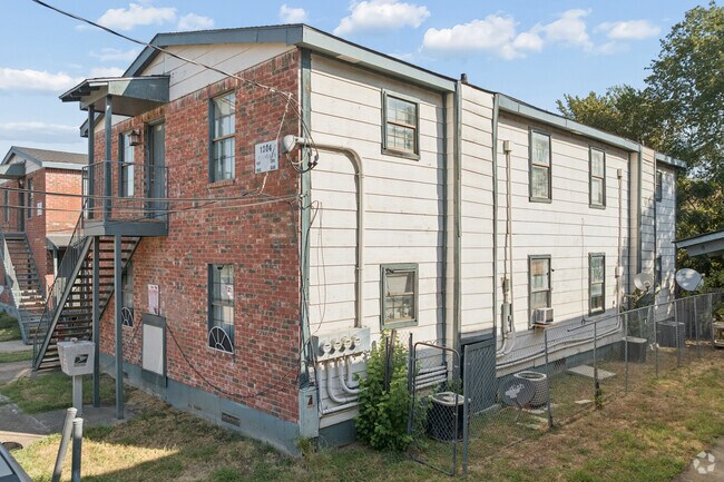 Happy Family Apartments