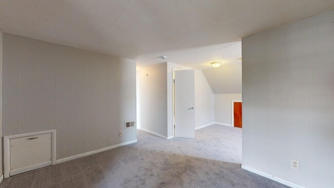 Photo - 3753 W 117th St Unit 3753 West 117th St Up