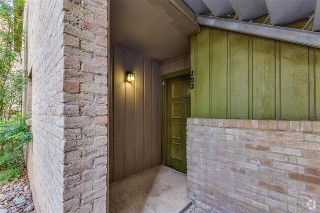 Building Photo - 620 S 1st St Unit 103 Rental