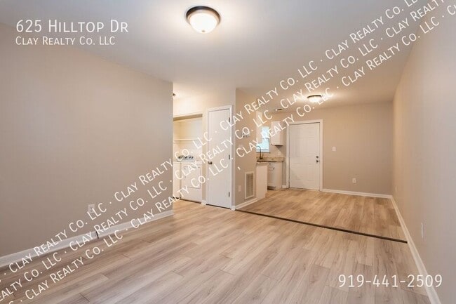Photo - 625 Hilltop Dr
