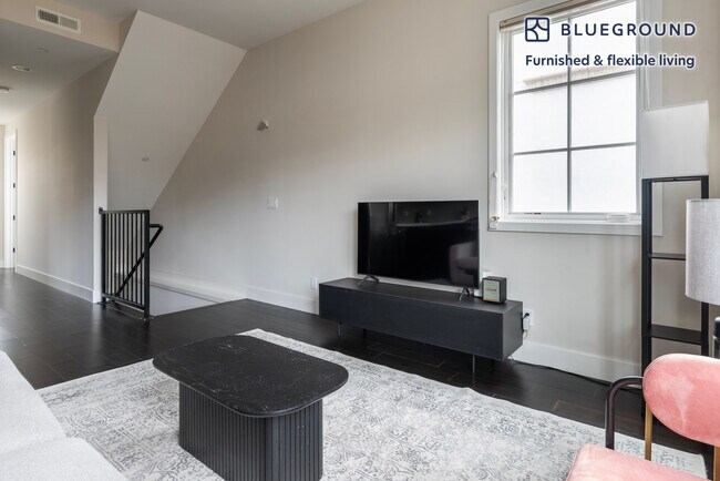 1225 Floribunda Ave Unit SI FL2-ID2138