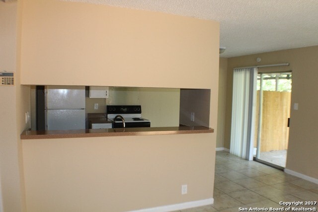 Photo - 5216 Meadow Field Unit 1
