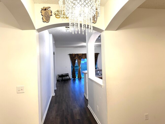 Photo - 2455 Coachman Lakes Dr