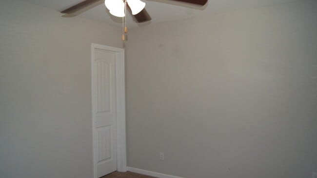 Photo - 375 Niblick Dr