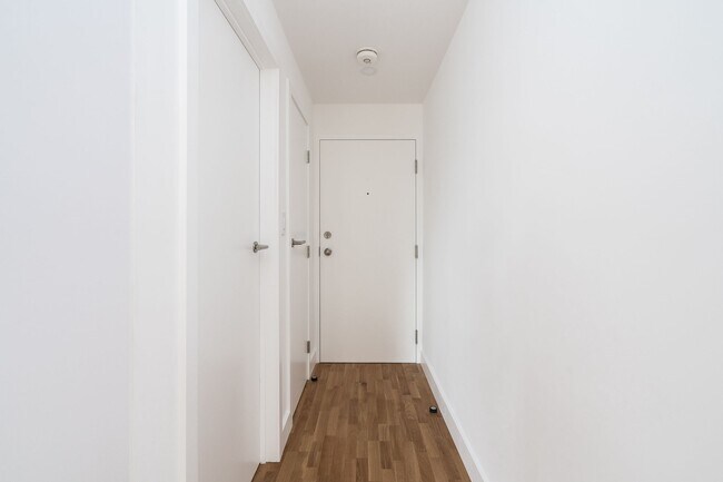 Photo - 798 Richmond Street West Unité 279