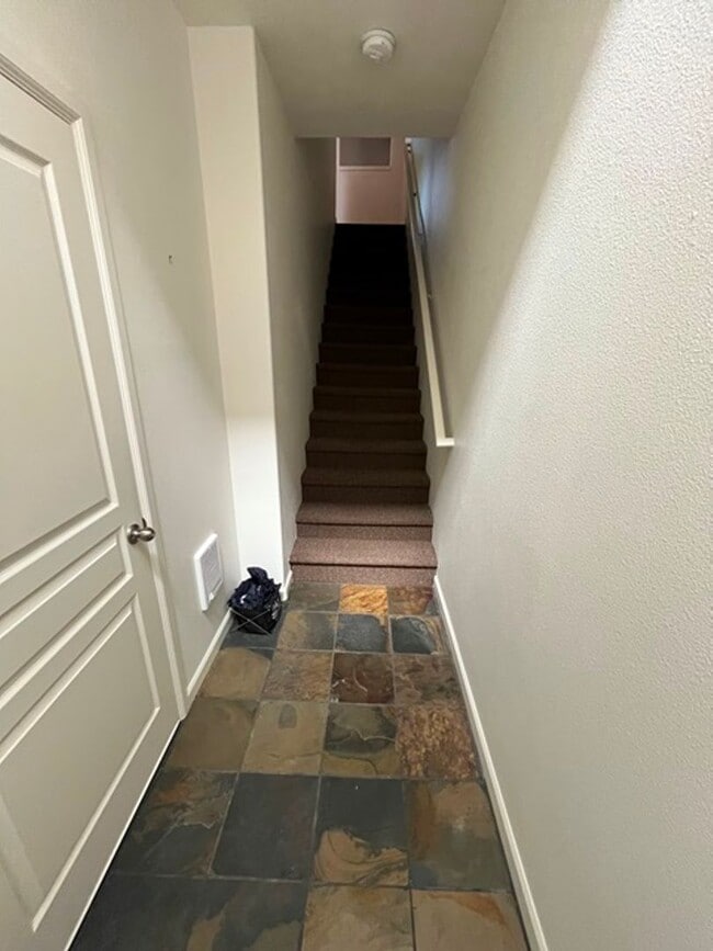 Photo - 10308 SW Hollyridge Ln
