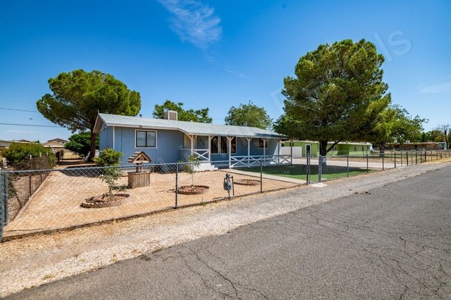 Photo - LARGE FENCED YARD WITH DETACHED GARAGE