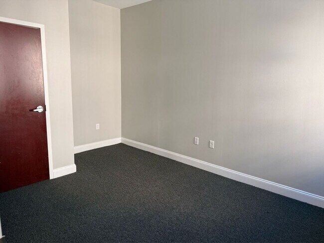 Photo - 210 Farmington Ave Unit 308