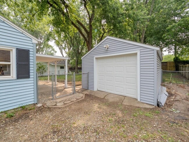 Photo - Two bedroom home in Portage