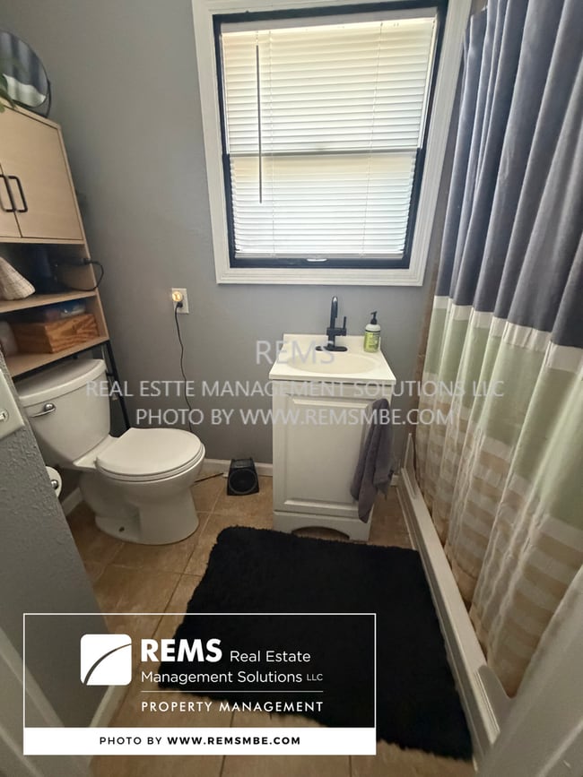 Photo - 813 Williamson St Unit 3