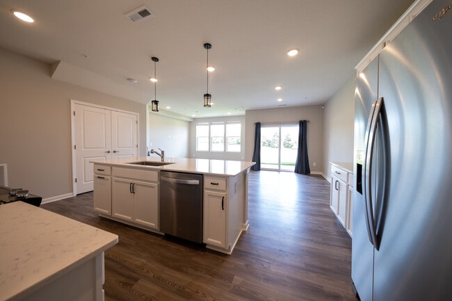 Photo - 17937 Giants Wy