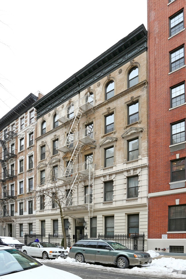 Foto principal - 334 W 85th St