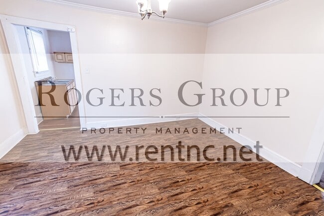 Photo - 428 N Chestnut St