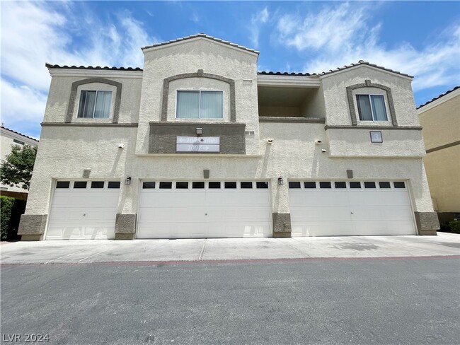 Photo - 6170 E Sahara Ave Unidad 1008 Rental