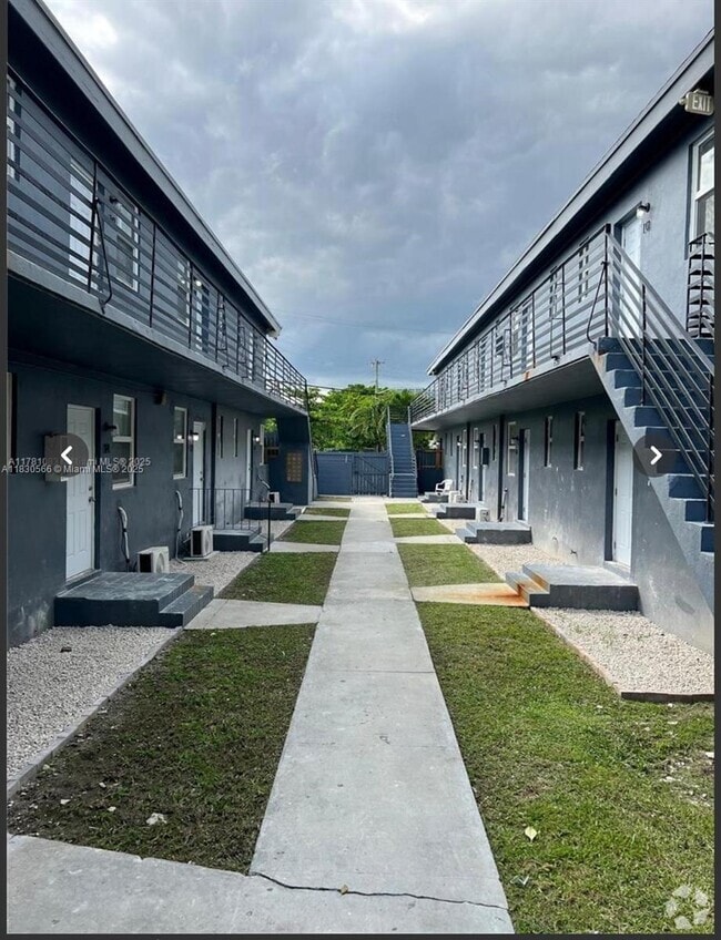 Building Photo - 1181 NW 8th Street Rd Unit 17 Rental
