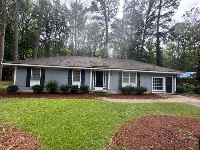 Building Photo - 143 Alton Dr Rental