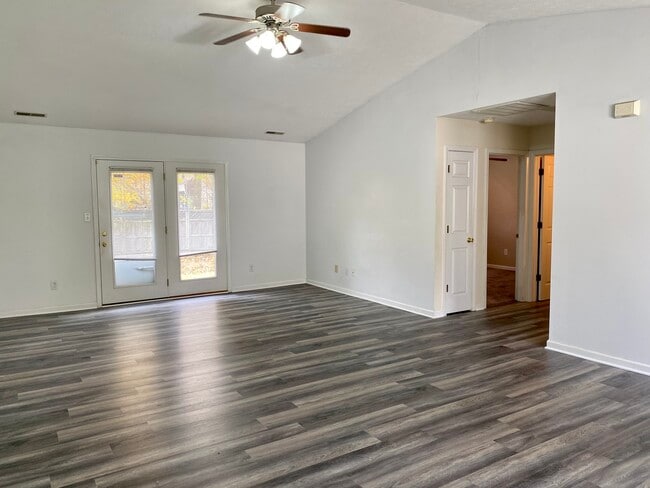 Photo - 1493 Sanner Drive