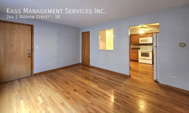 Photo - 244 S Marion St Unidad 1B