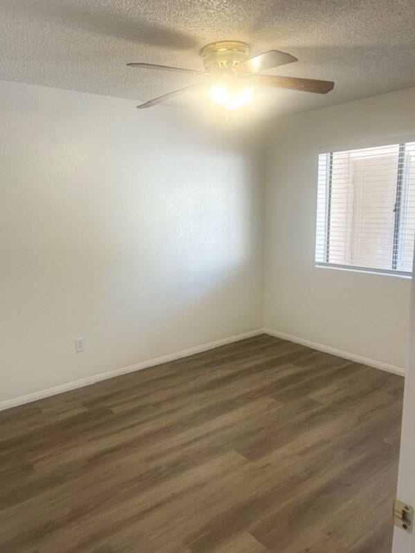 Building Photo - 14214 N Ashbrook Dr Unit B