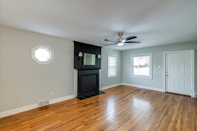 Photo - 1120 Liberty Rd