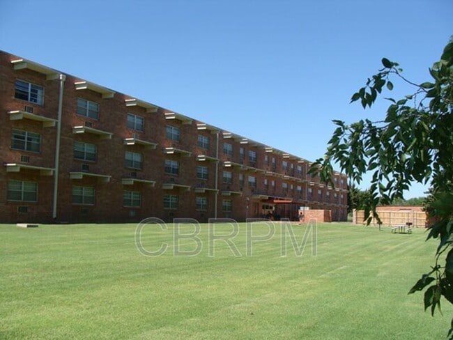 Photo - 2601 York Ave