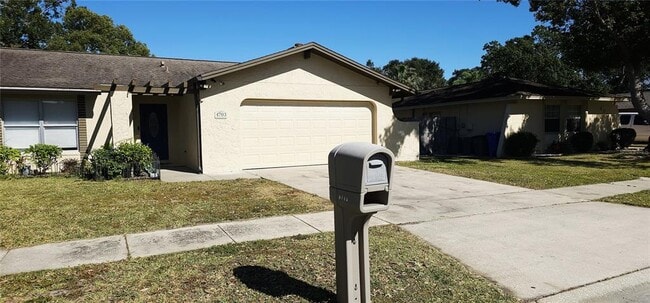 Photo - 4703 Cypress Tree Dr