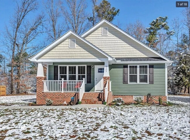 Building Photo - 2455 Gracie White Cir