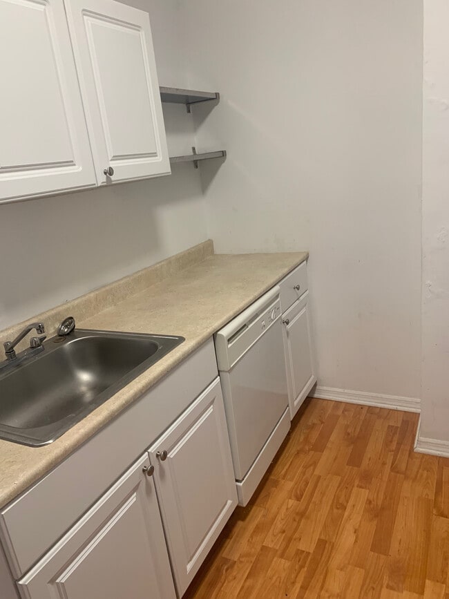 Photo - 5132 Keystone St