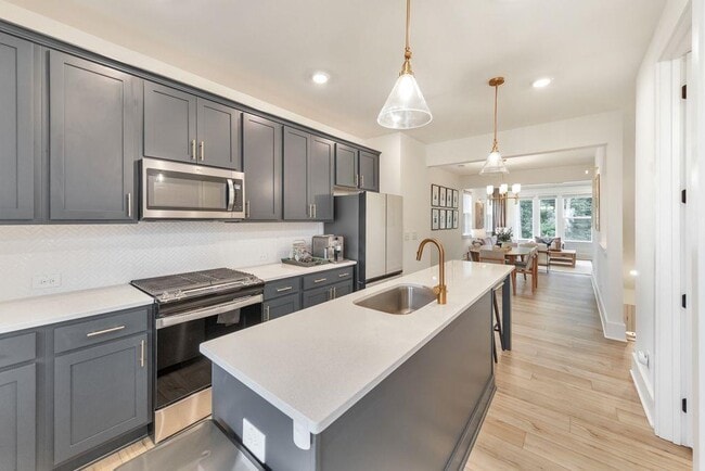 Photo - 1521 Layton Ln NW