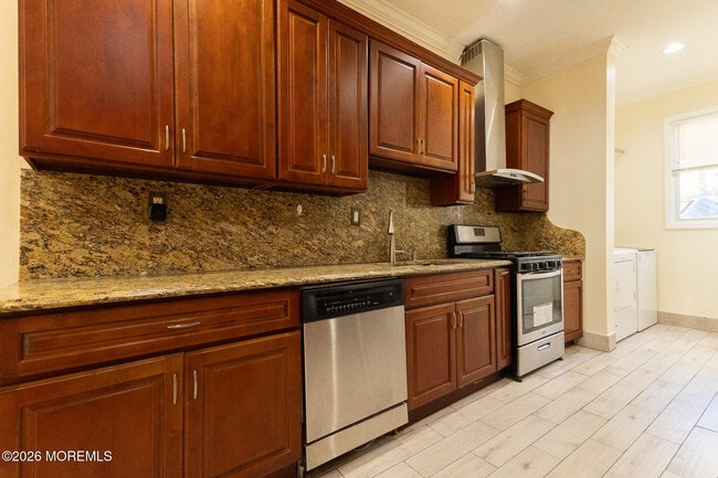 Photo - 158 Terrace Ave Unit 2