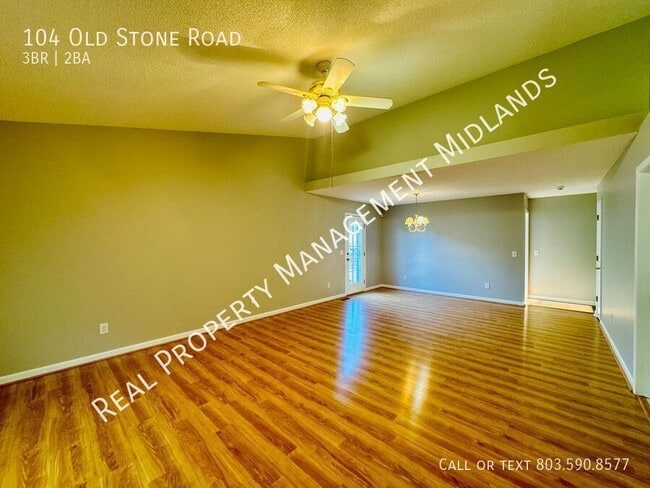 Photo - 104 Old Stone Rd