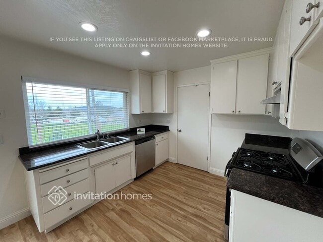 Photo - 12171 Dry Creek Rd