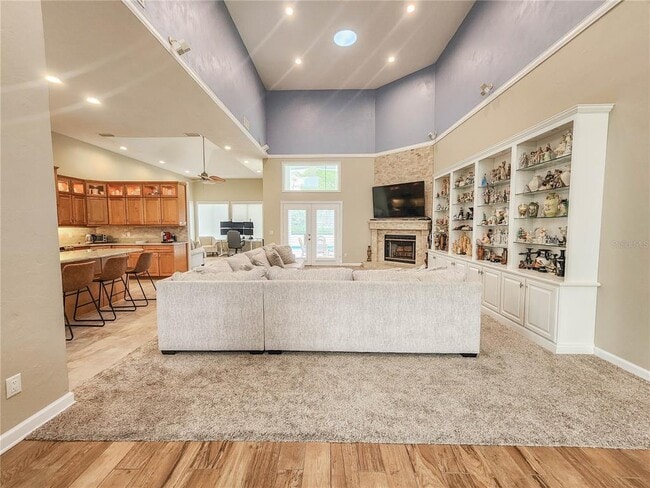 Photo - 1 Bay Pointe Dr