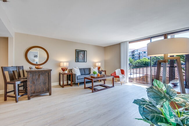 The Meridian at Laguna Hills - 55+ Active Adult Apartments
