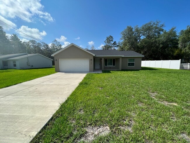 Building Photo - Beautiful 3 Bedroom, 2 Bathroom Home in Oc...