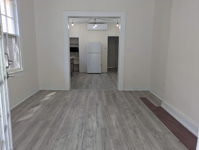 Photo - 1127 Saint Andrew St