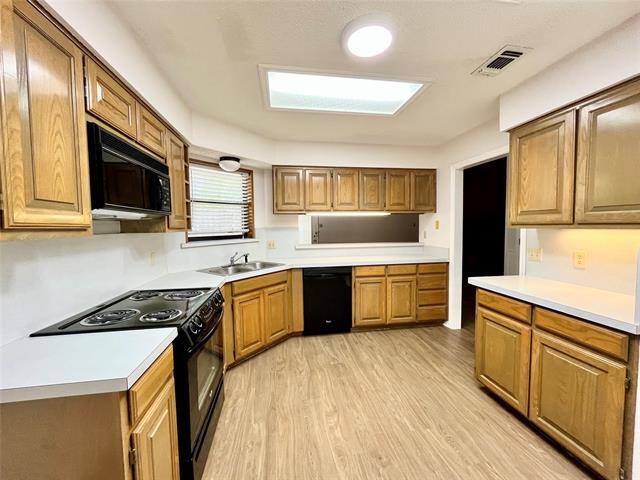 Photo - 6105 Paradise Dr