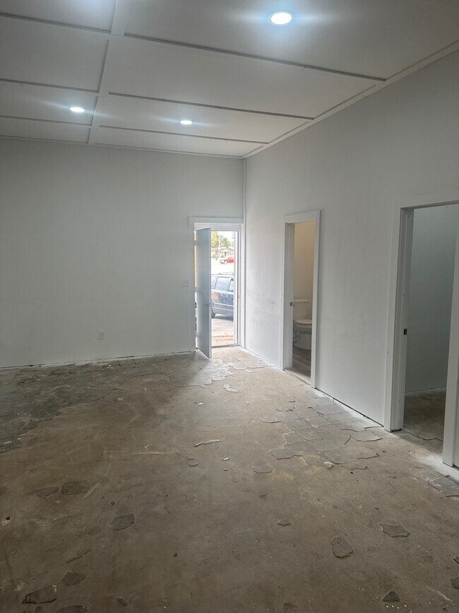 Photo - 214 S Wewoka Ave Unit 125