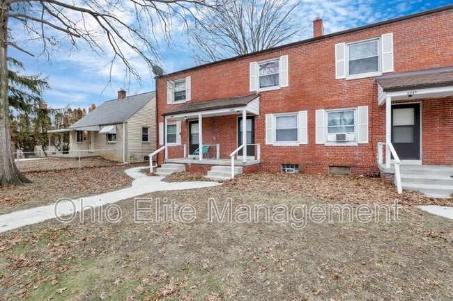 Photo - 2235 Homestead Dr