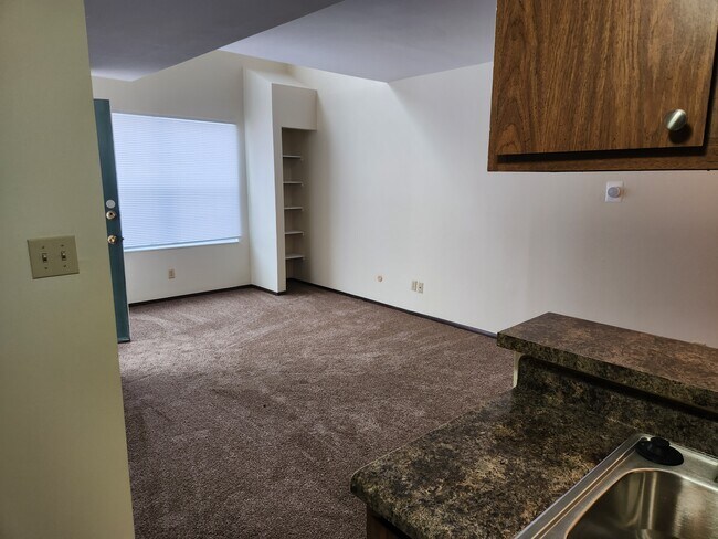 Living Room Entry - Haymeadow Apartments