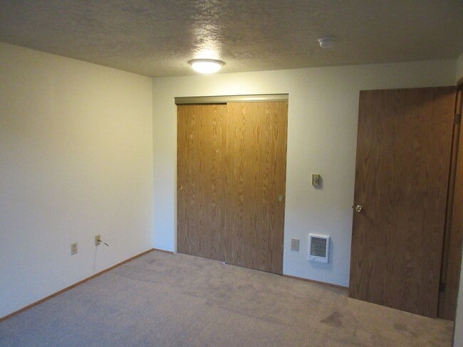 Photo - Quiet Two Bedroom Apartment in Keizer Unit 4291